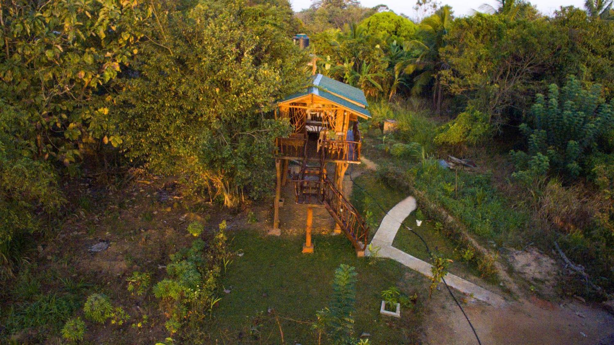Sigiriya Rock Gate Tree House Hotel Exterior photo